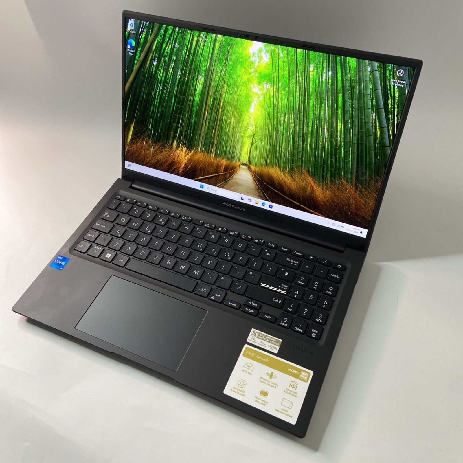 ASUS VivoBook 15 OLED X1505ZA Intel Core i5-1235U  16GB RAM 512GB SSD Grade A