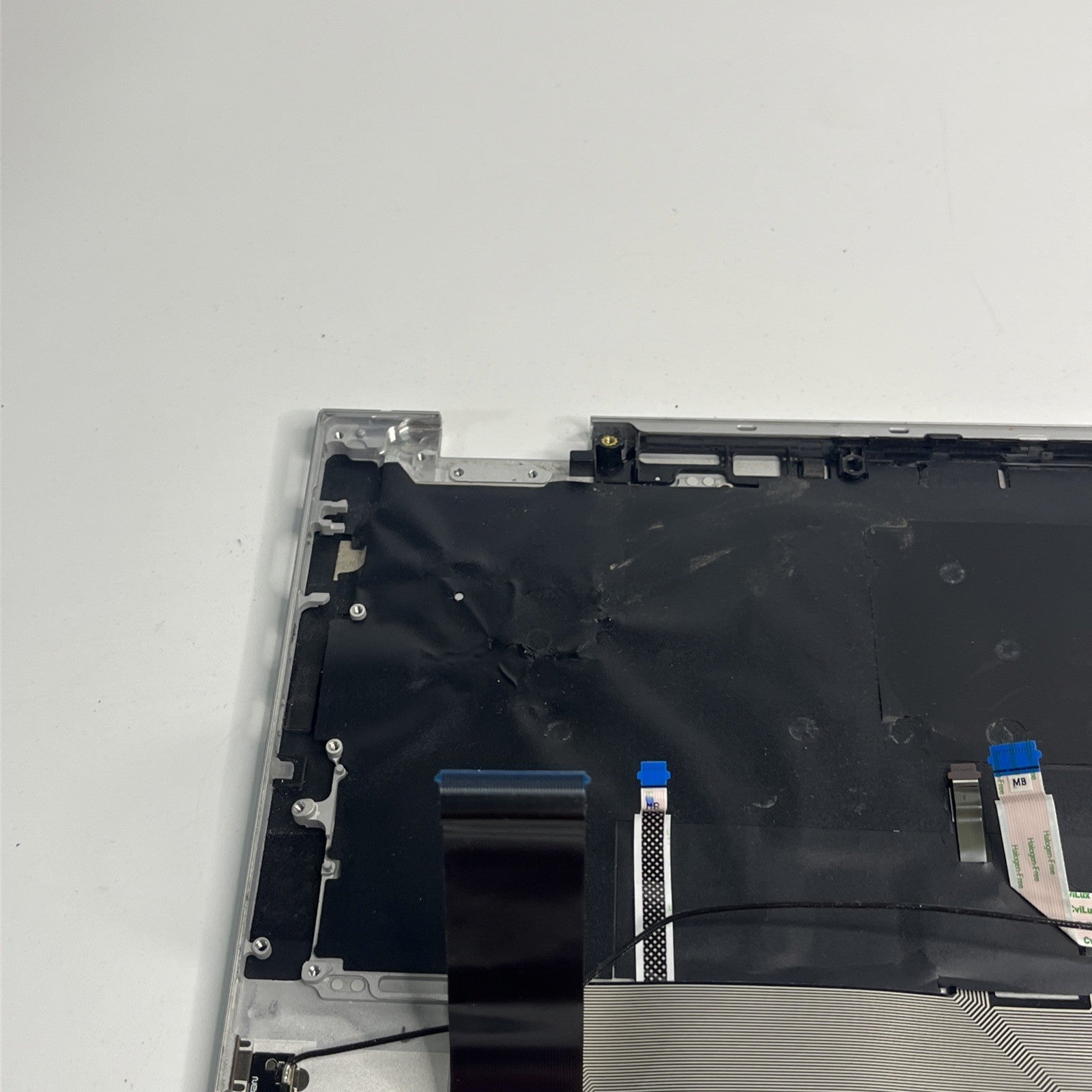 Genuine HP EliteBook x360 1040 G7 M16931-031 Backlit UK Keyboard Palmrest