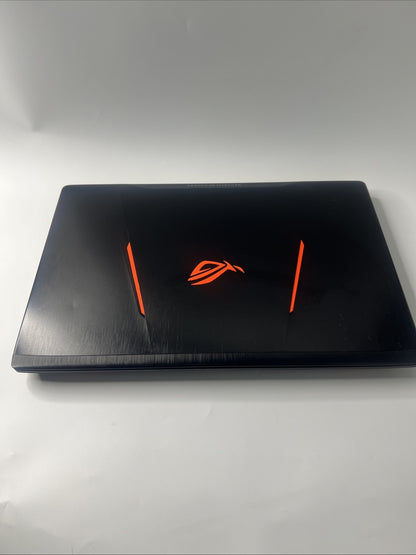 ASUS ROG Strix GL553VD 15.6” Intel Core i7-7700HQ 8GB RAM 128GB SSD GTX 1050