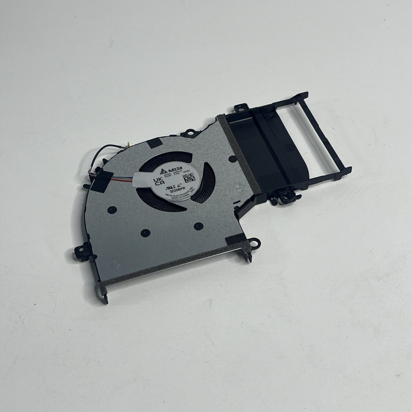 Genuine AsUS vivobook 16 m1605ya CPU Cooling Fan 13N1-edp0501