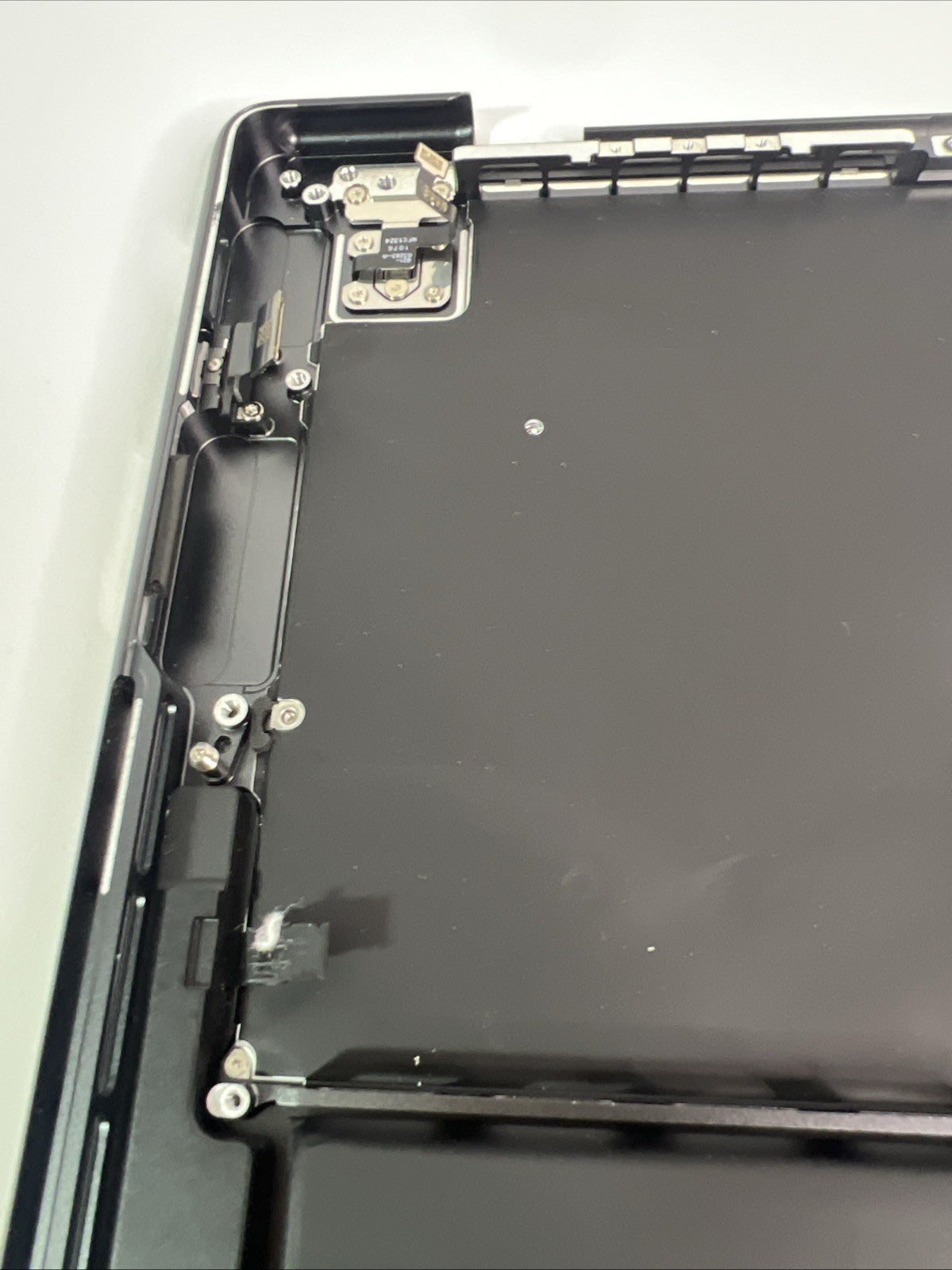 Apple MacBook Pro 14” A2992 M3 2023 2024 Palmrest – Space Grey – Battery Grade A