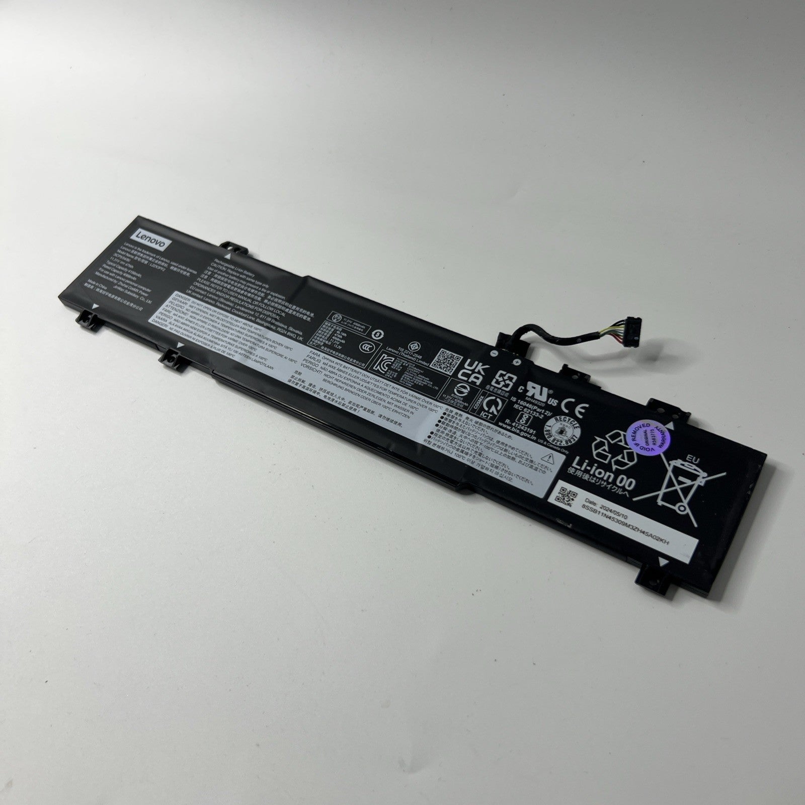 Genuine Lenovo Ideapad Slim 3 14IAH8 Series L22X3PF2 Laptop Battery 4156mAh | 