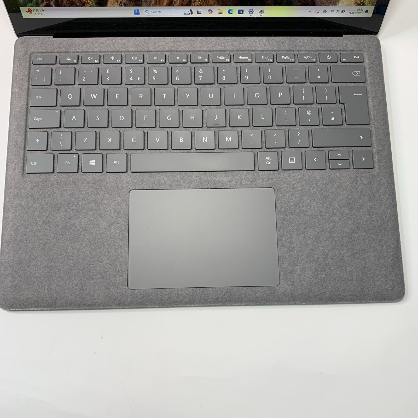 Microsoft Surface Laptop 4 13.5