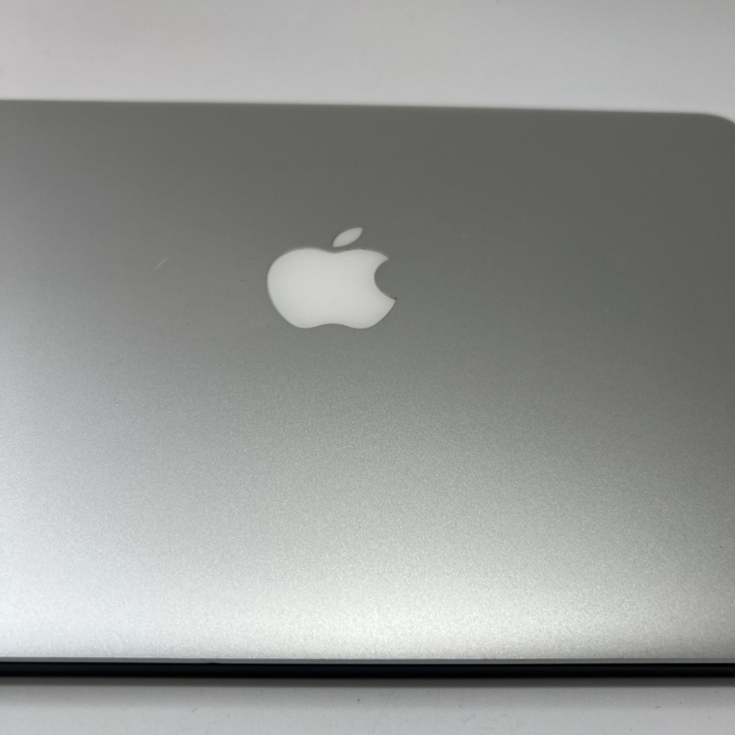 MacBook Pro Retina, 13-inch, Mid 2014 A1502 Screen Assembly Top Lid Cover