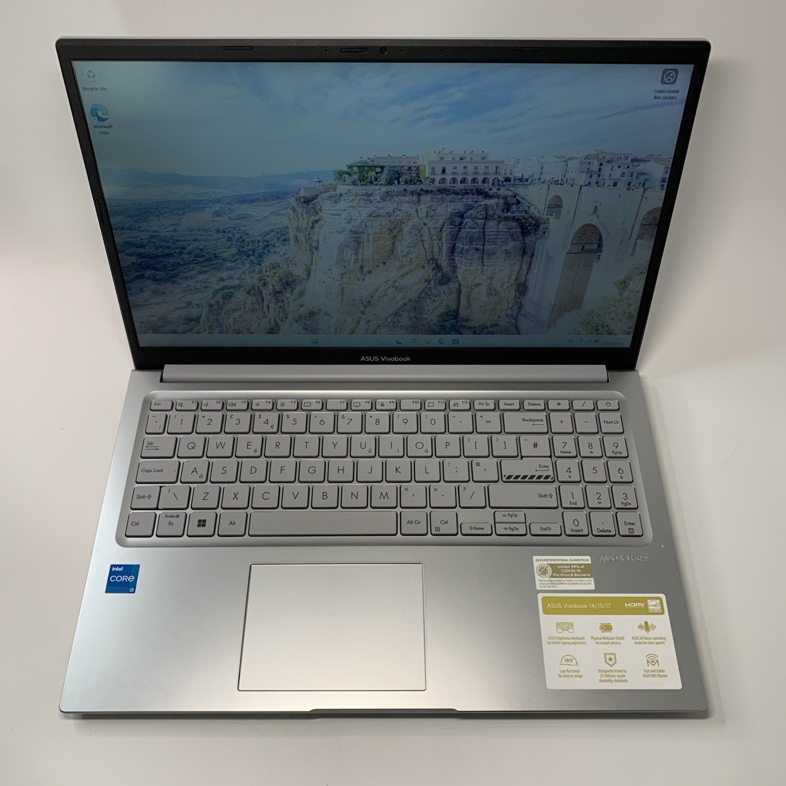 ASUS VivoBook 15 X1504ZA Core i3-1215U 16GB RAM 512GB SSD Windows 11 Grade B