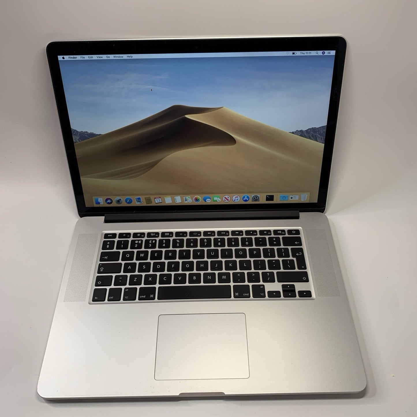 MacBook Pro Retina 15” inch, Mid 2015 2.8GHz i7 16GB 256GB Intel Iris Pro 1536MB