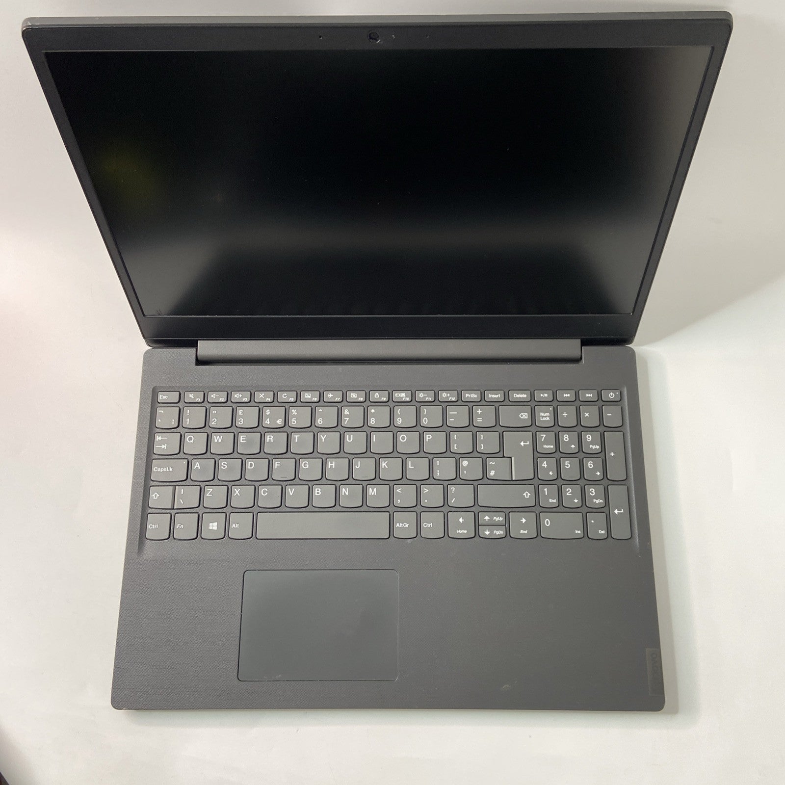 Lenovo V15-IIL 15.6" i5-1035G1 8GB RAM 256GB SSD Windows 11 Pro Laptop
