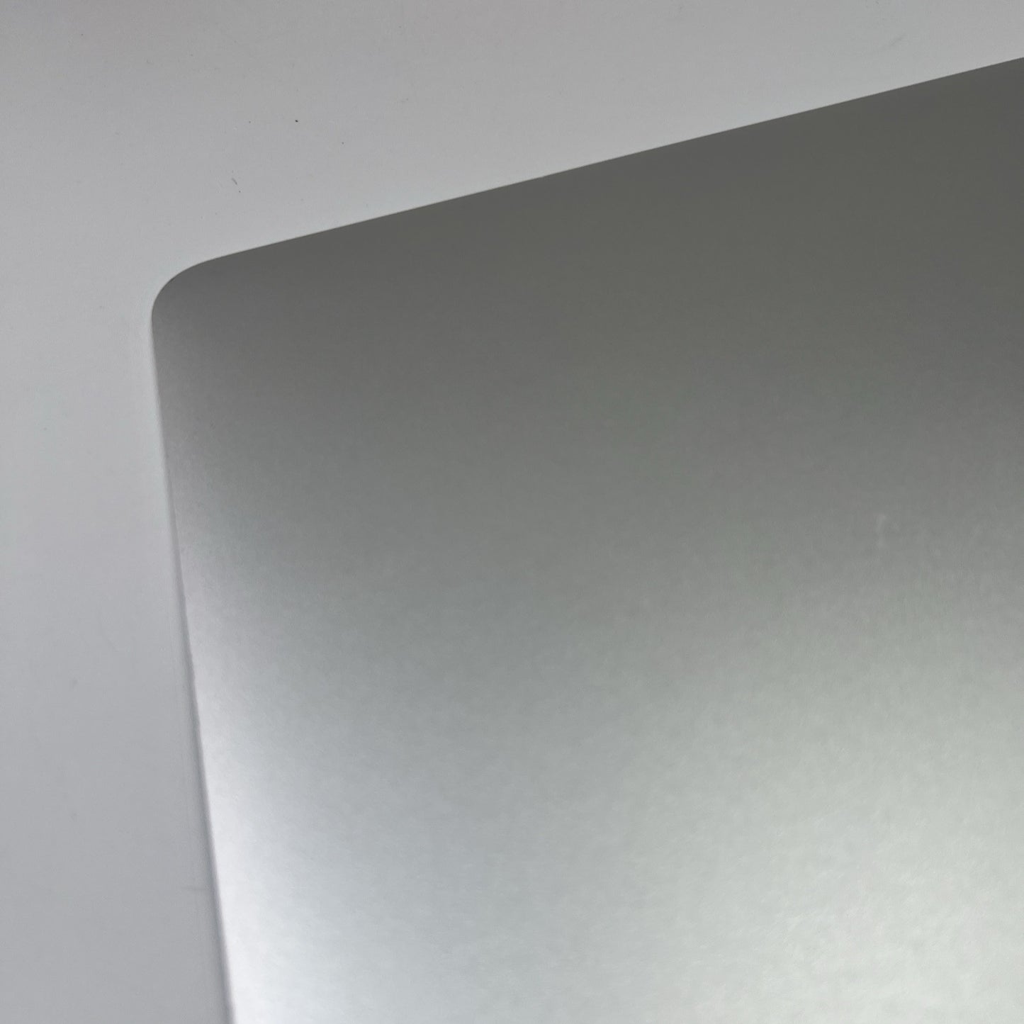 MacBook Pro Retina, 13-inch, Mid 2014 A1502 Screen Assembly Top Lid Cover