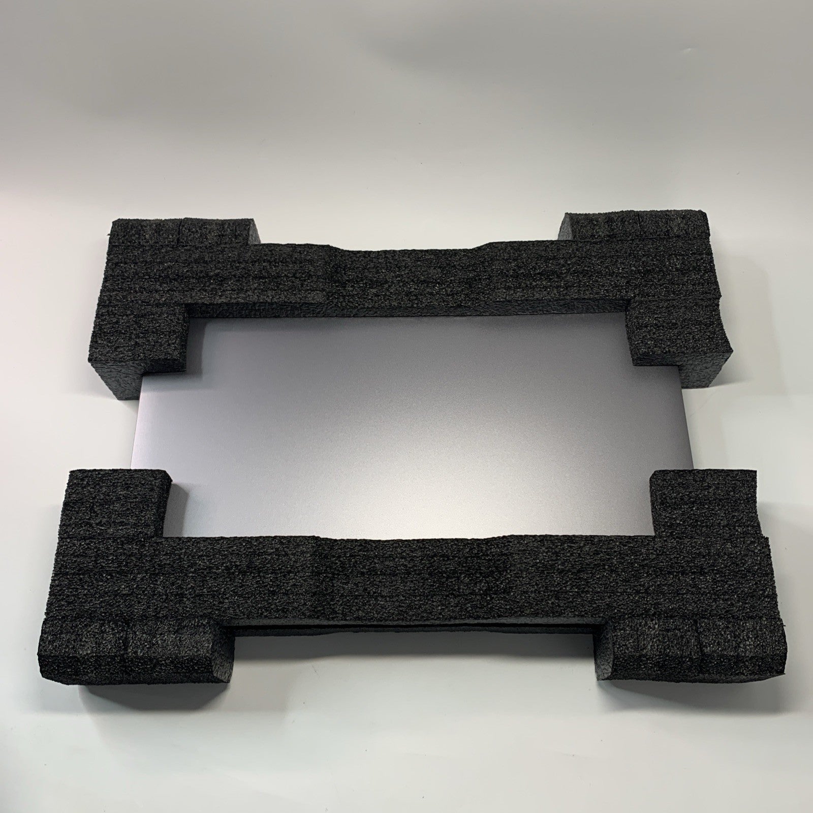 Lenovo IdeaPad Flex 5 16IRU8 16