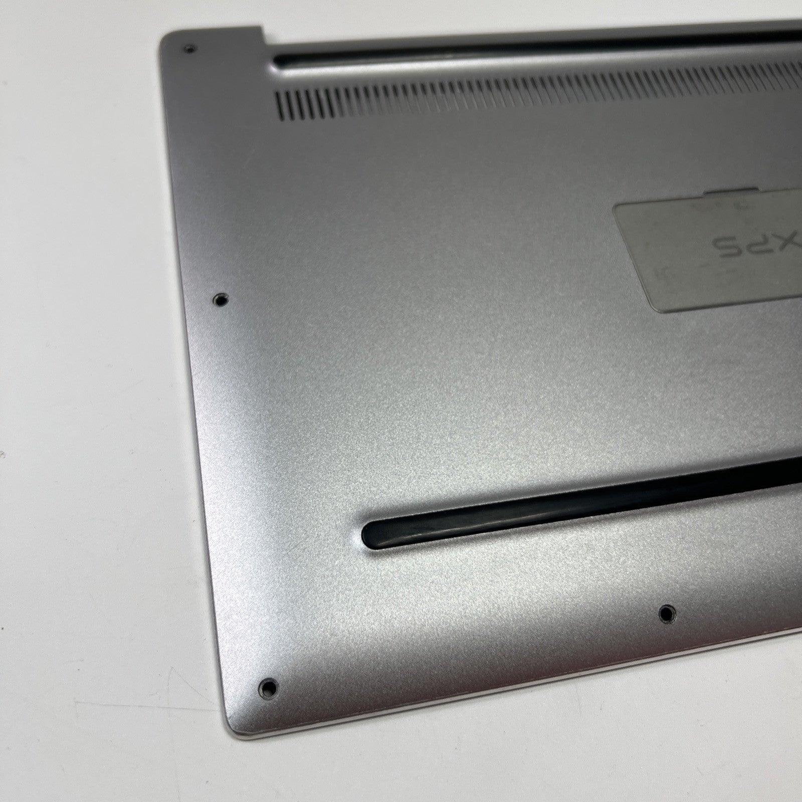 Dell XPS 13 9350 9360 9343 Base Bottom Cover Case Casing Housing Chassis 057JH8