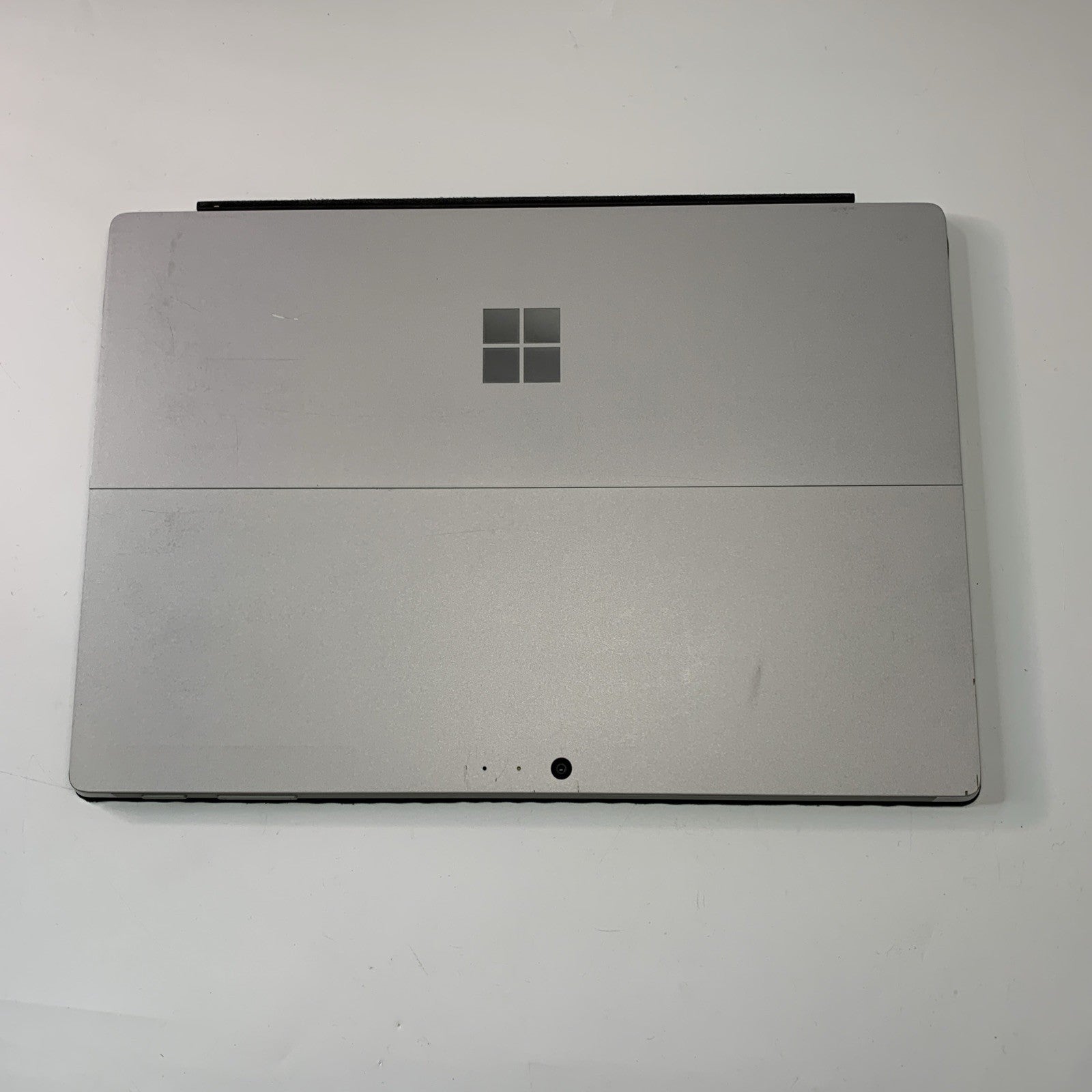 Microsoft Surface Pro 4 12.3 inch Tablet Intel Core i7-6650U 8GB RAM 256GB SSD