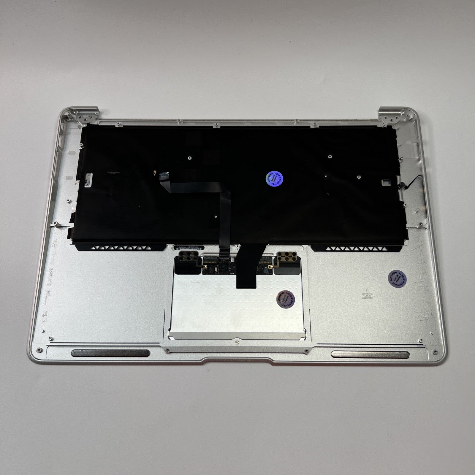 Macbook AIR 13” A1466 2013 2014 2015 2017 UK Keyboard Palmrest Trackpad Assembly