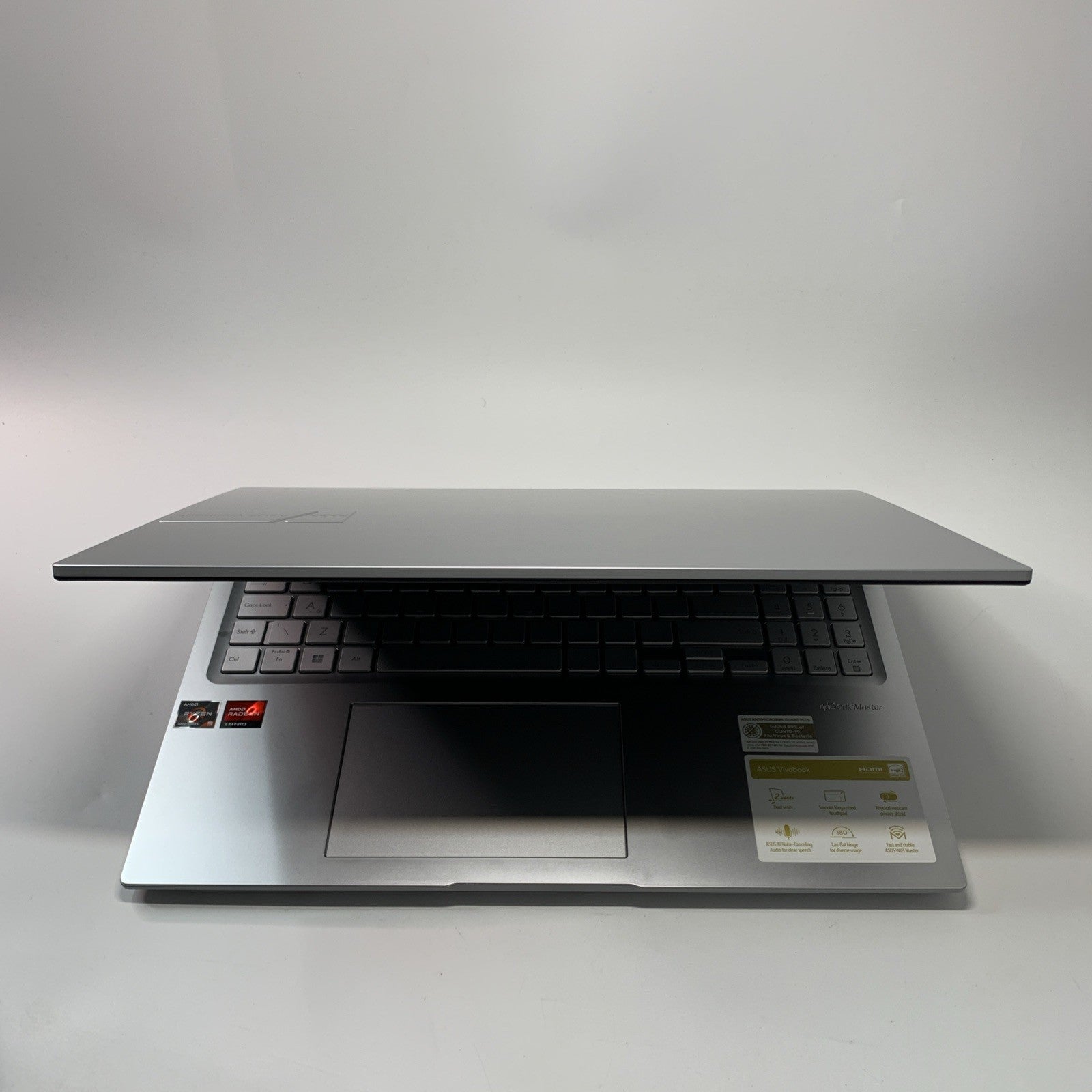 ASUS Vivobook M1605YA 16.0" Laptop AMD Ryzen 5-7430U 16GB RAM 1TB Windows 11
