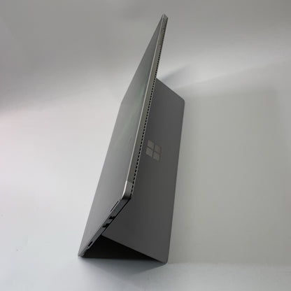 Microsoft Surface Pro 4 12.3 inch Tablet Intel Core i7-6650U 8GB RAM 256GB SSD