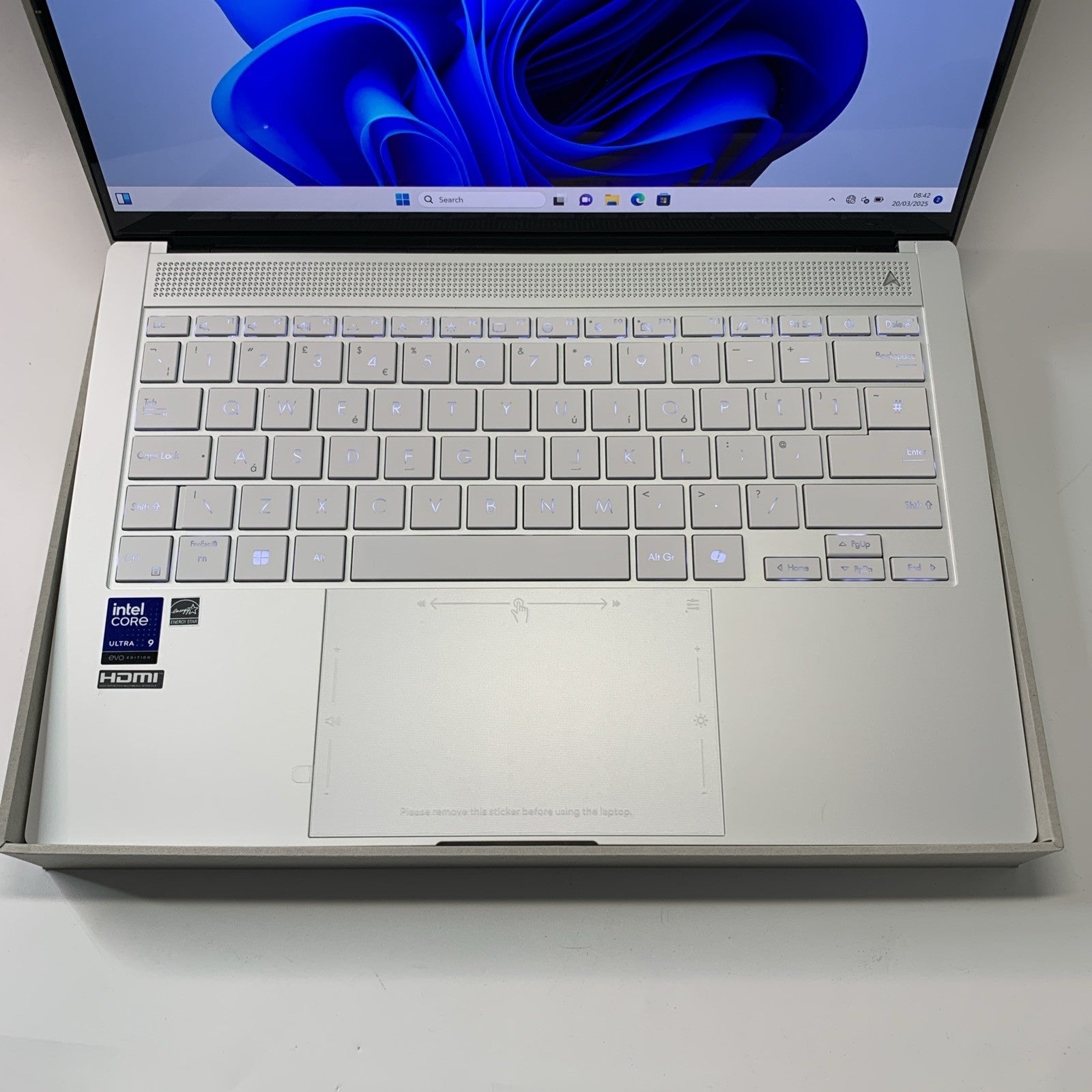 Asus Zenbook S 14 UX5406SA Intel Core Ultra 9 32GB 1TB SSD 14