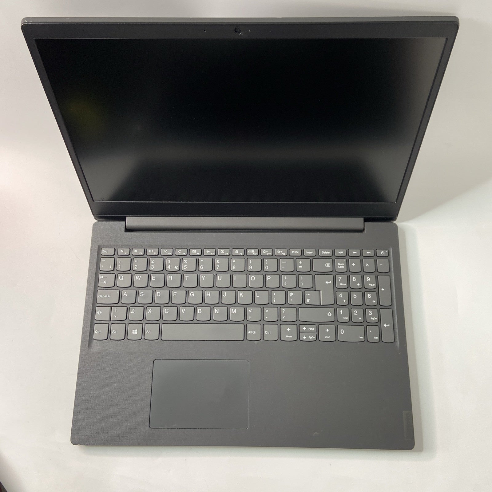 Lenovo V15-IIL 15.6" i5-1035G1 8GB RAM 256GB SSD Windows 11 Pro Laptop