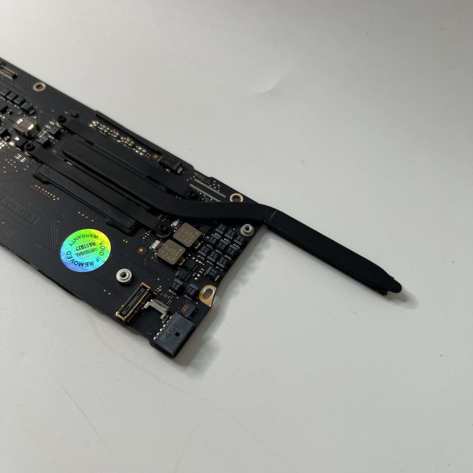 MACBOOK AIR A1466 13" EARLY 2014 LOGIC BOARD 1.4GHz i5 (WORKING)