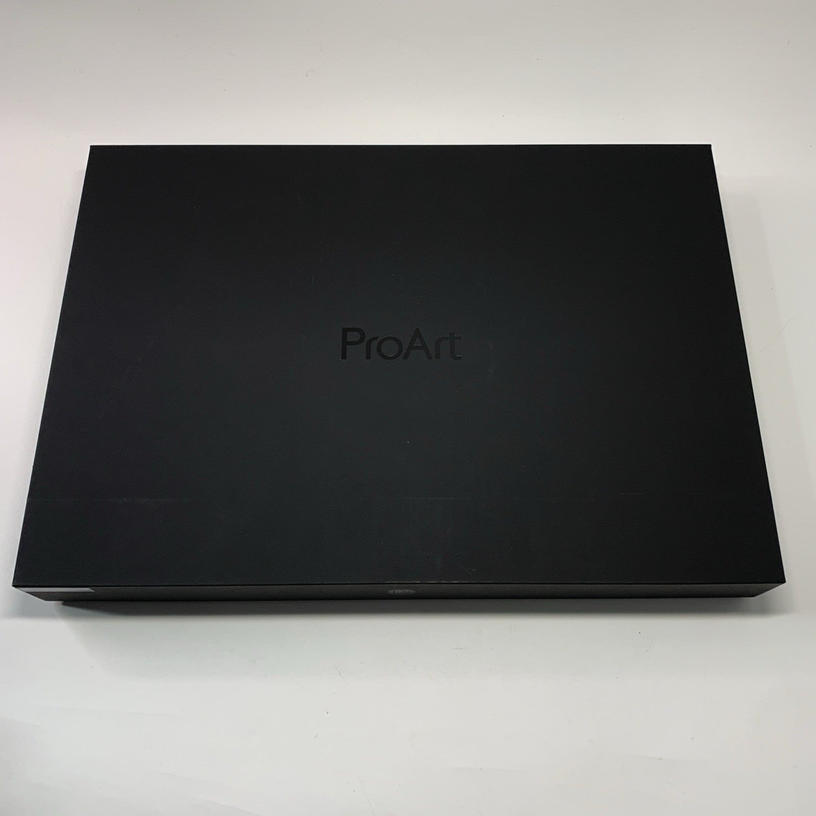 ASUS ProArt 16 H7606WI 16.0" 4K OLED AMD Ryzen AI 9 HX 370 RTX 4070 64GB 2TB SSD