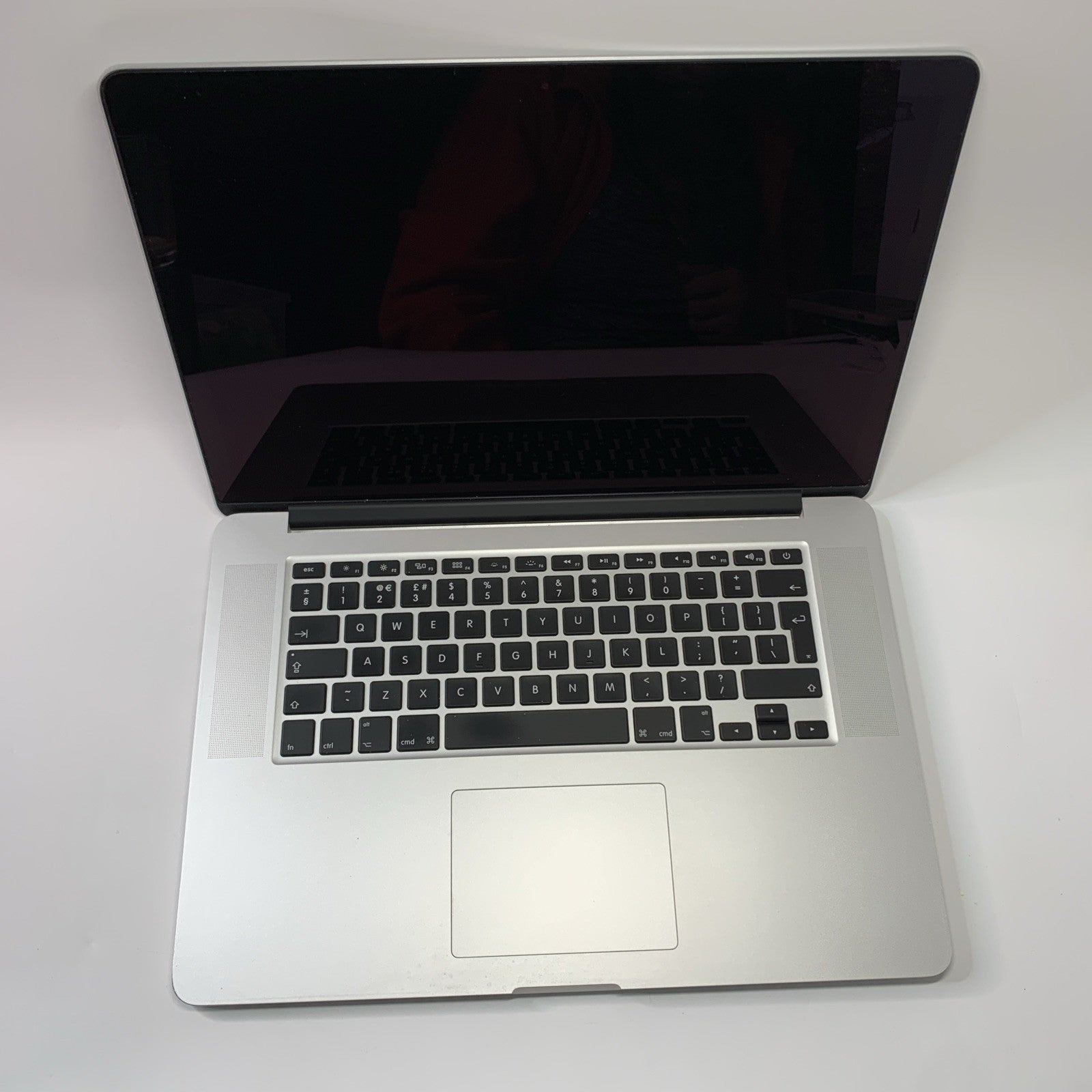 MacBook Pro Retina 15” inch, Mid 2014 2.8GHz i7 16GB 256GB Intel Iris Pro 1536MB
