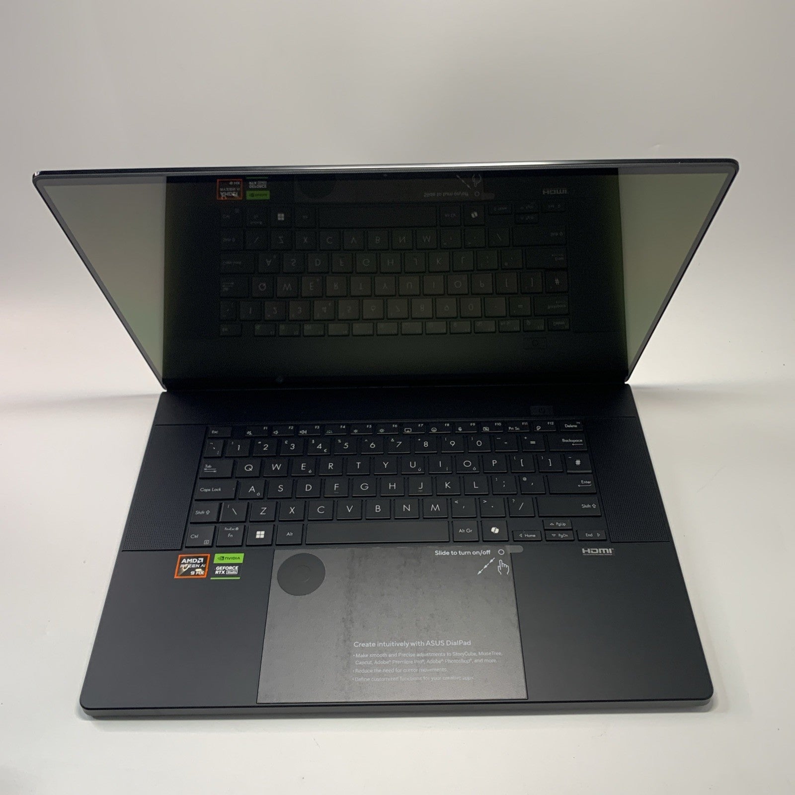 ASUS ProArt 16 H7606WI 16.0" 4K OLED AMD Ryzen AI 9 HX 370 RTX 4070 64GB 2TB SSD
