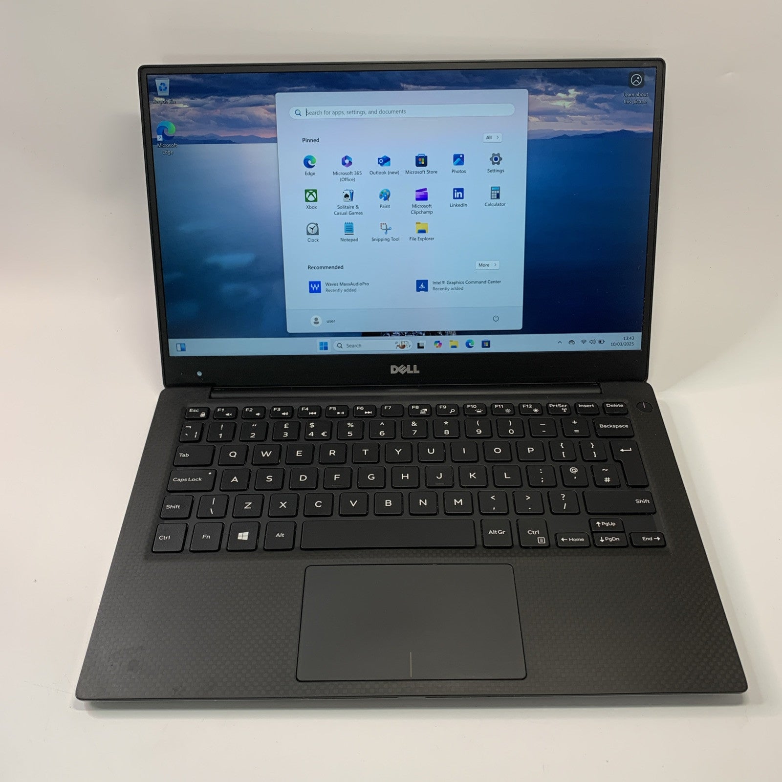 Dell XPS 13 9360 Core i7-7550U 8GB RAM 256GB SSD 13.3" FHD Windows 11