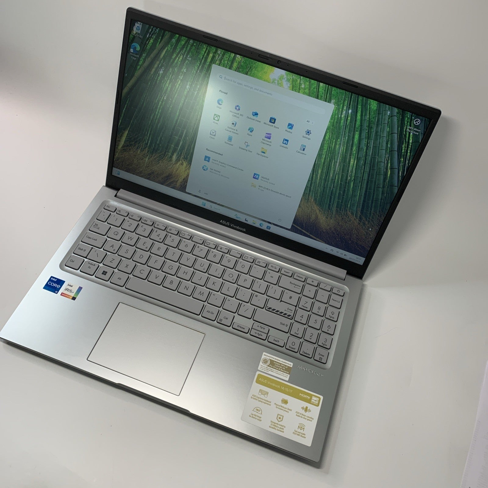 ASUS Vivobook 15 X1504VA 15.6" FHD Core i5-1335U 16GB RAM, 512TB SSD Windows 11