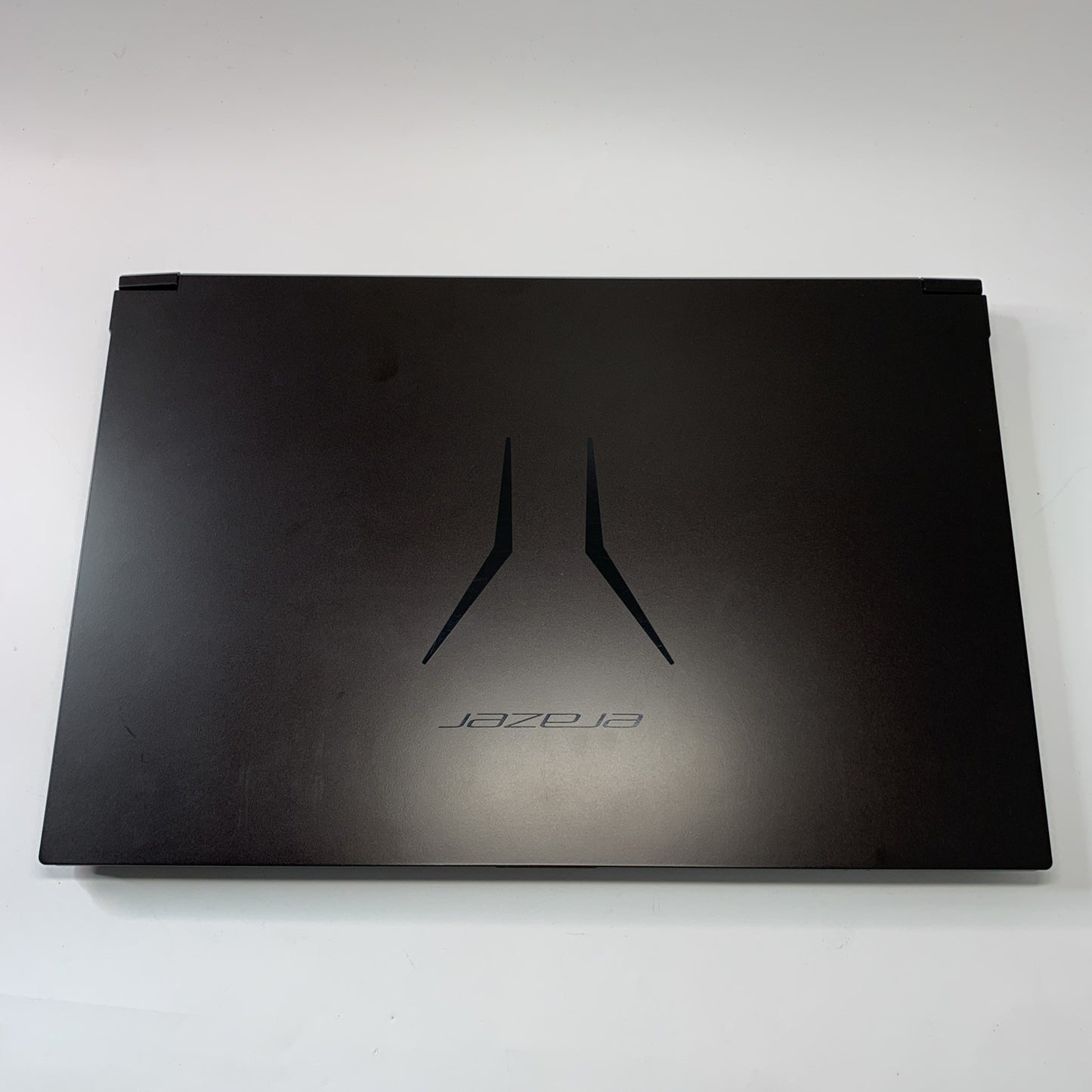 Medion Erazer Crawler E30 Core i5-12450H 8GB 512GB RTX 3050 15.6 Inch Win 11