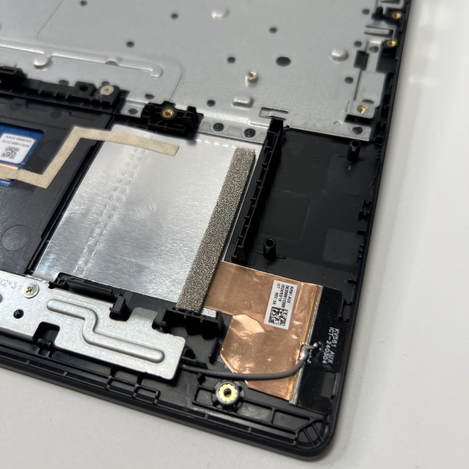 Lenovo V15 G4 AMN Complete Palmrest Cover Touchpad Keyboard UK Black Grade A