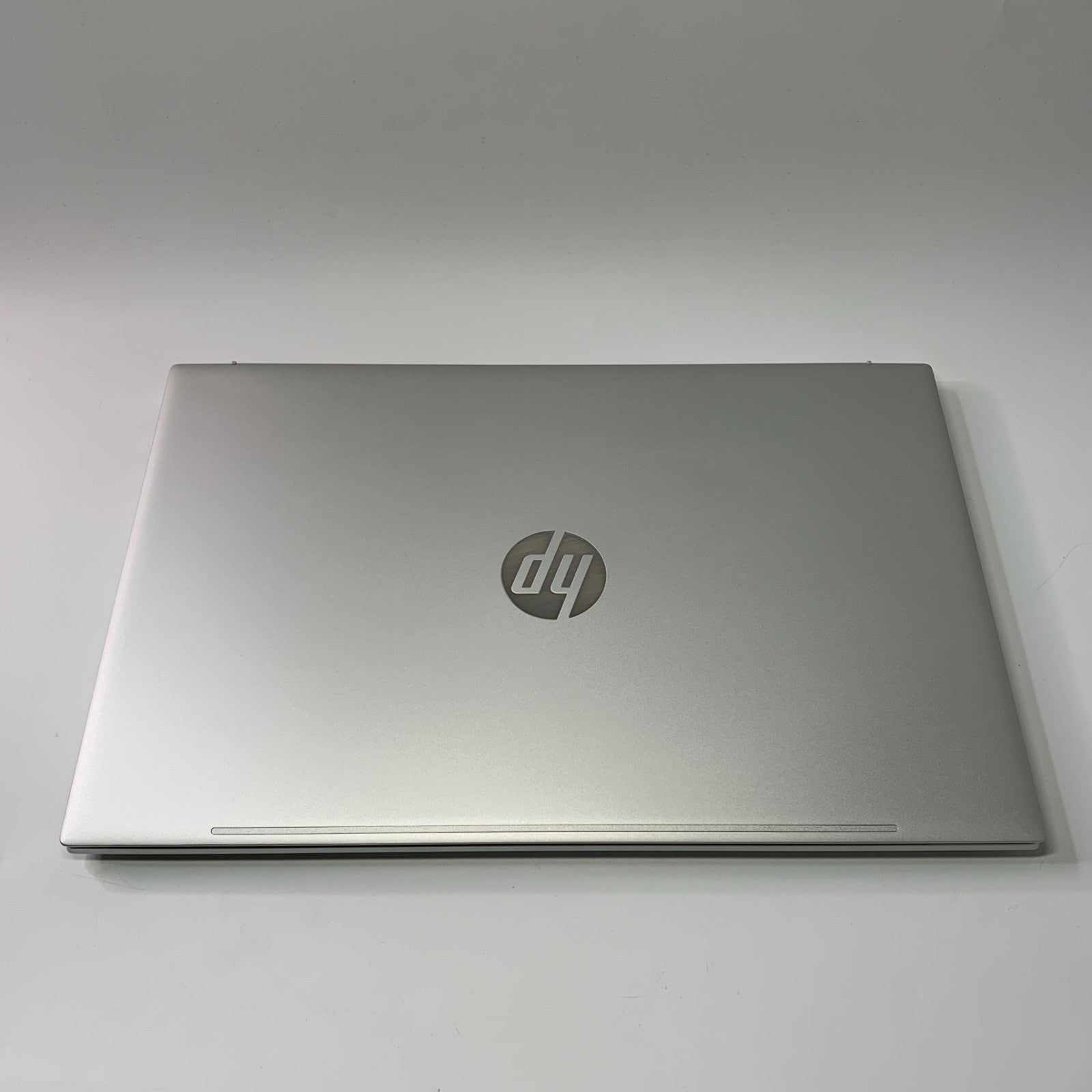 HP Pavilion 15-eh 15.6