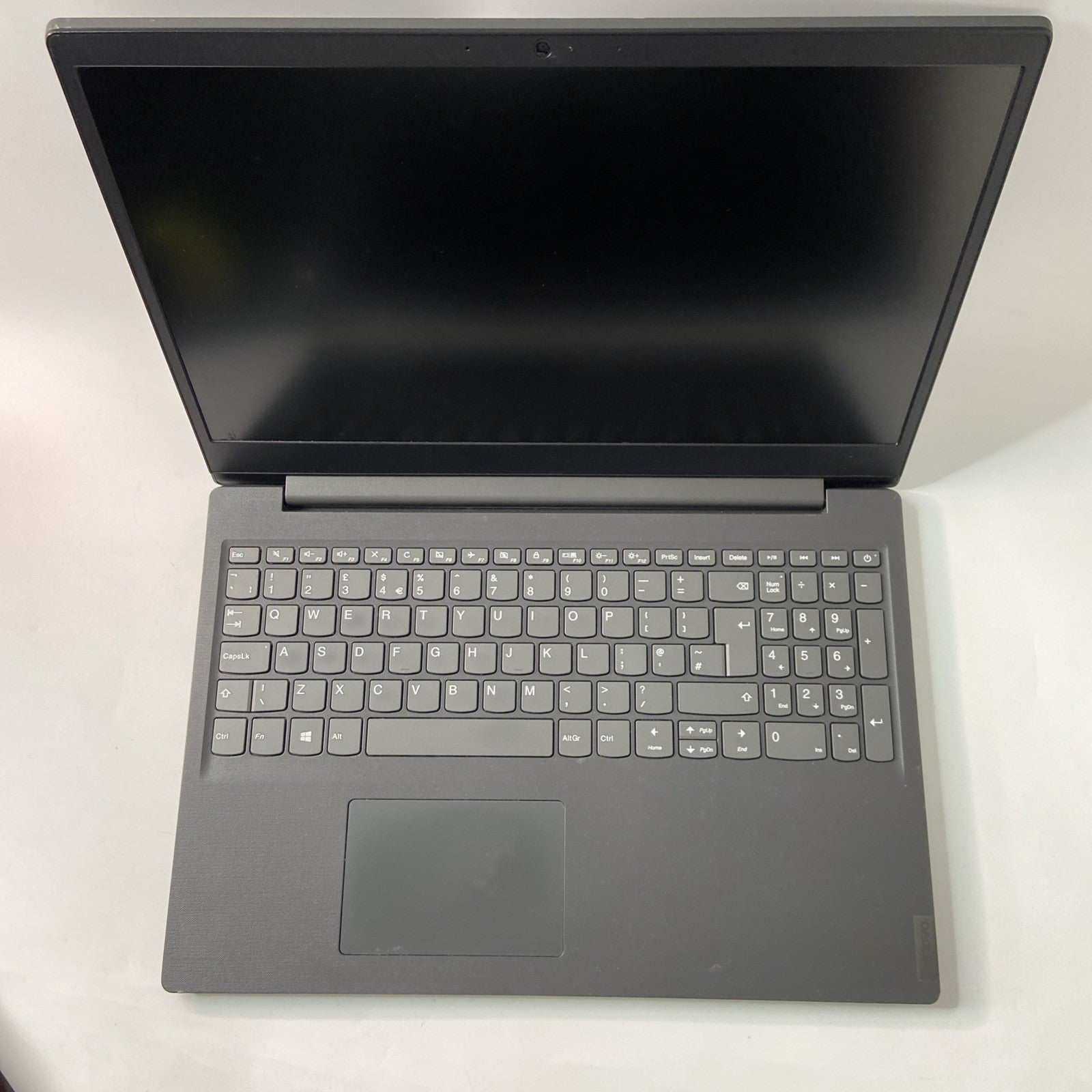 Lenovo V15-IIL 15.6" i5-1035G1 8GB RAM 256GB SSD Windows 11 Pro Laptop