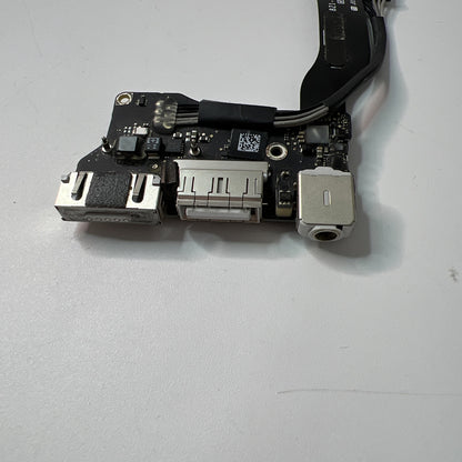 A1466 Apple MacBook Air 13" Mid 2012 I/O Board DC Power Jack Port 821-1477-A