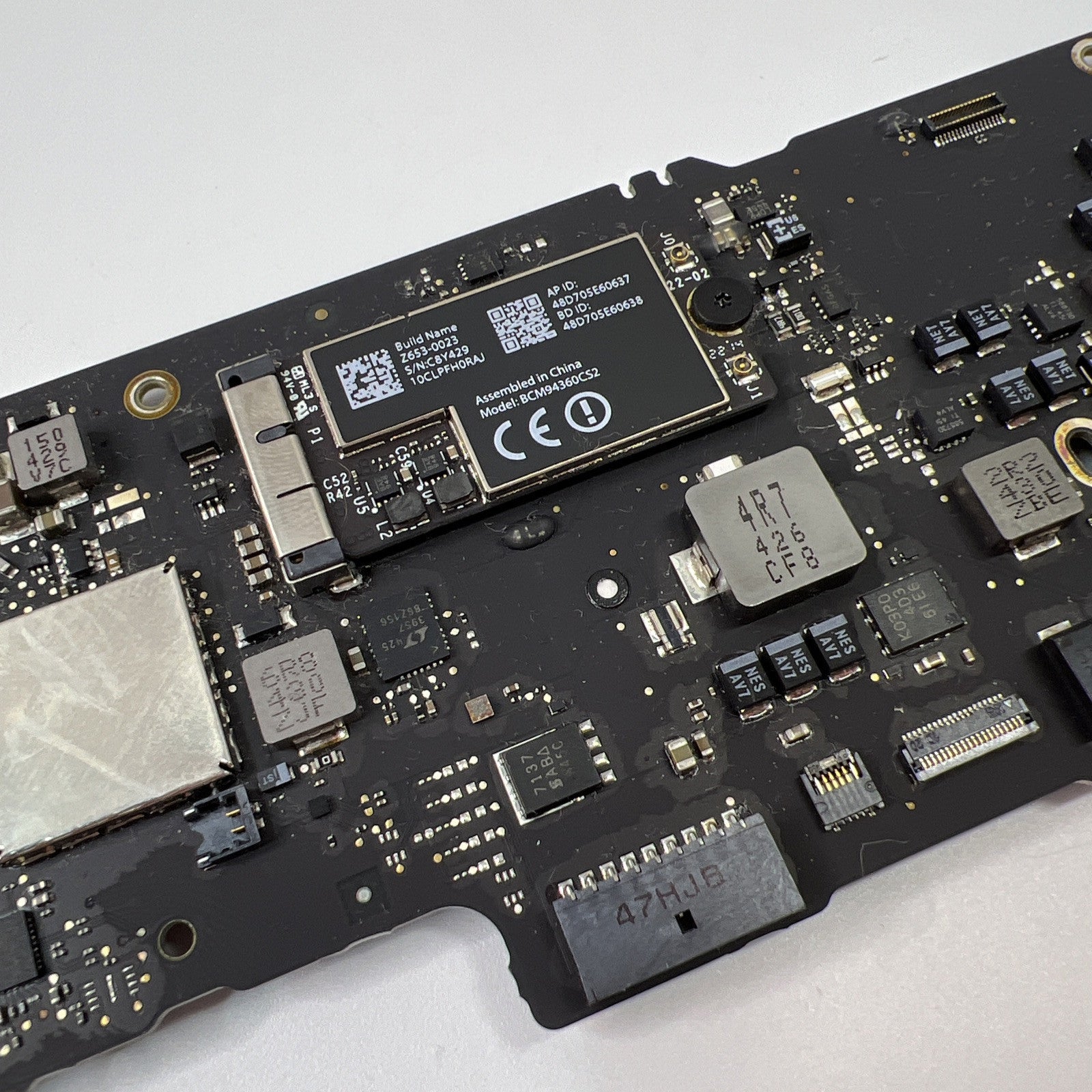 MACBOOK AIR A1466 13" EARLY 2014 LOGIC BOARD 1.4GHz i5 (READ DISCRIPTION!)