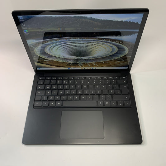Microsoft Surface Laptop 4 13.5" Intel Core i5-1135G7 16GB RAM 512GB SSD Win 11