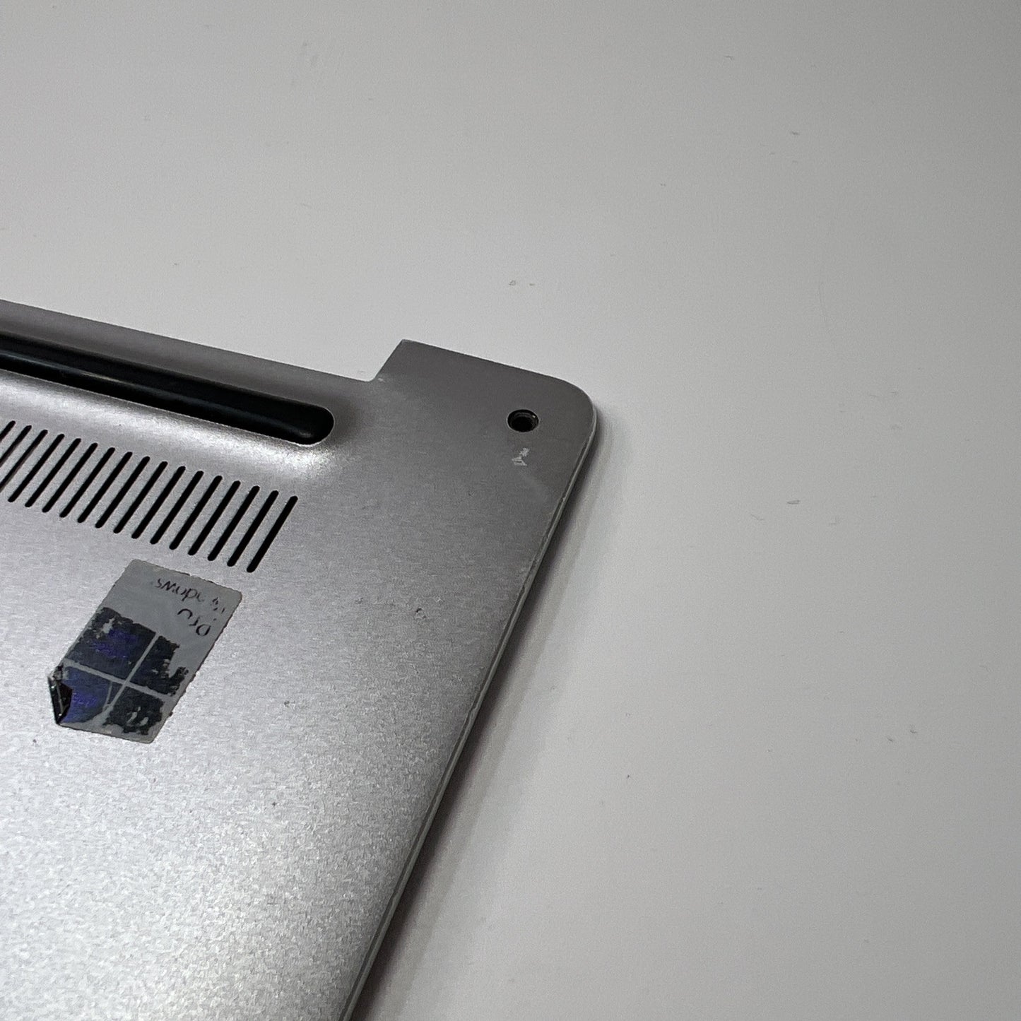 Dell XPS 13 9350 9360 9343 Base Bottom Cover Case Casing Housing Chassis 057JH8