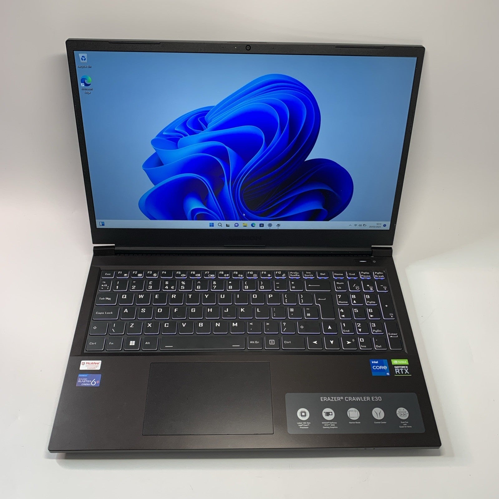 Medion Erazer Crawler E30 Core i5-12450H 8GB 512GB RTX 3050 15.6 Inch Win 11