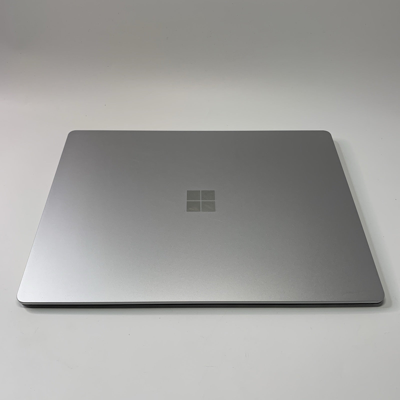 Microsoft Surface Laptop 4 1958 13.5