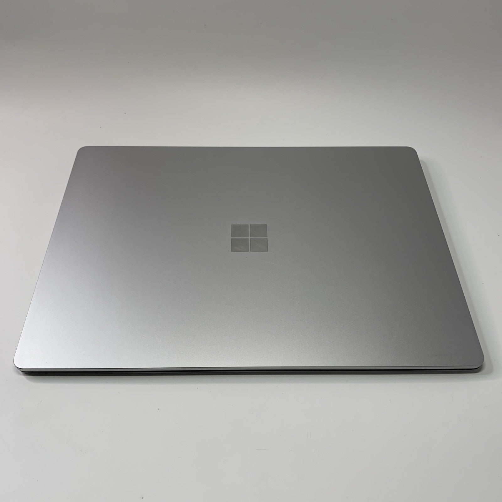 Microsoft Surface Laptop 4 1958 13.5