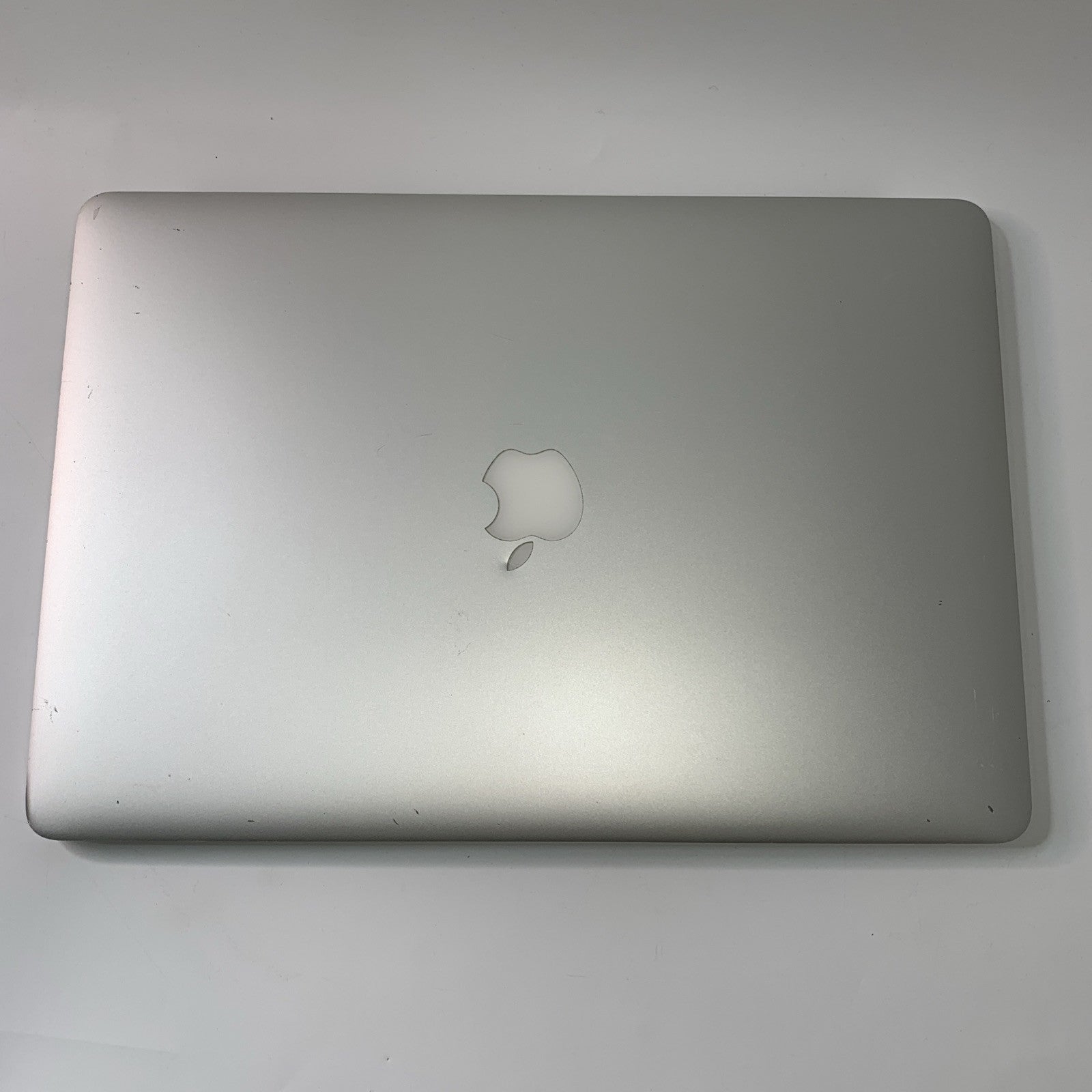 MacBook Pro Retina 15” inch, Mid 2014 2.2GHz i7 16GB 256GB Intel Iris Pro