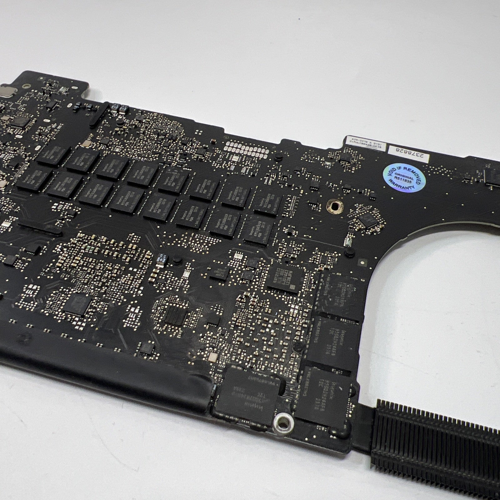 MacBook Pro 15" Late 2013 A1398 Logic Board 2.3GHz i7 8GB 