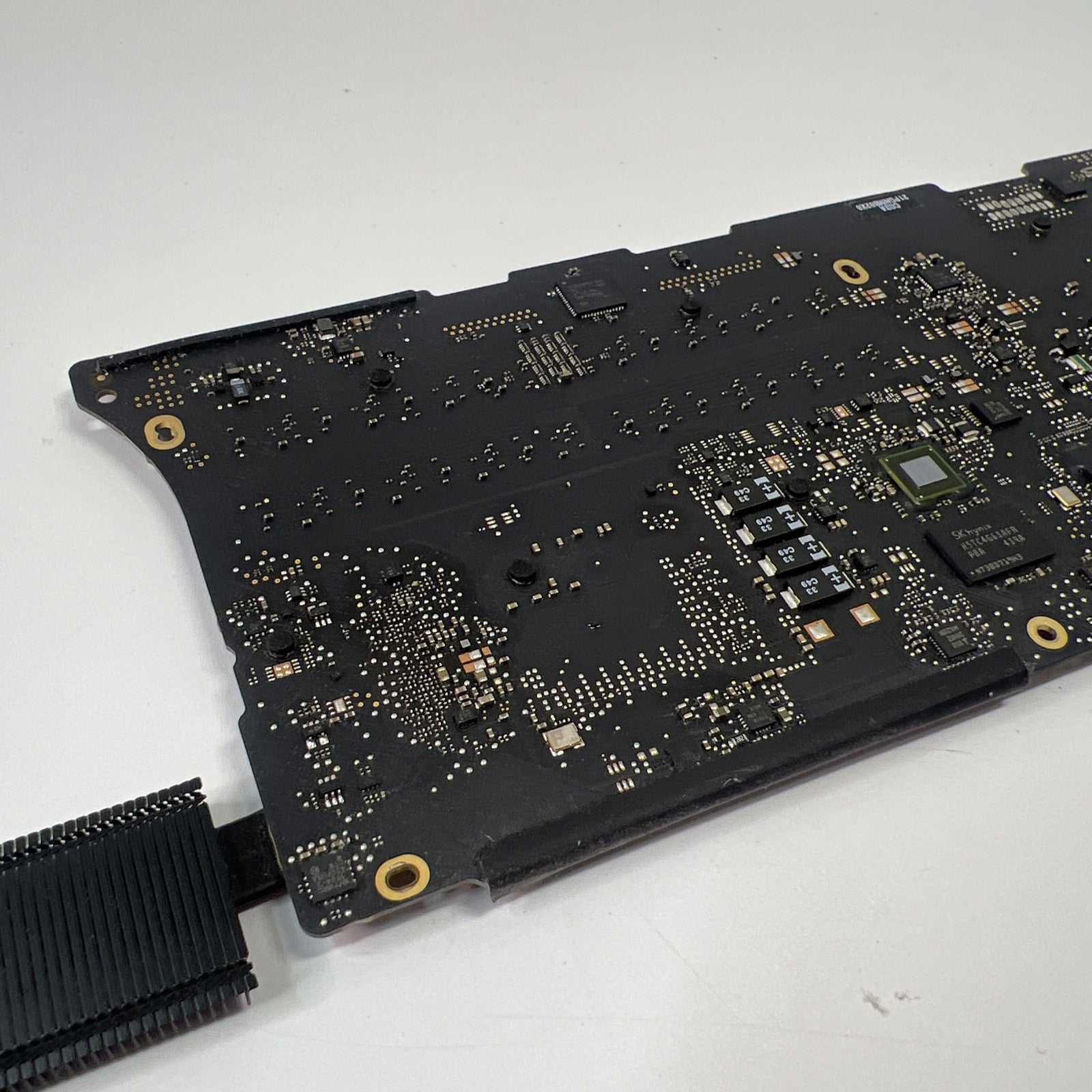 MacBook Pro A1502 Mid 2014 Logic Board i5 2.6GHz 820-3476-A 13.3