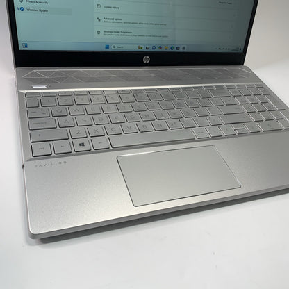 HP Pavilion 15-CW1004NA 15.6” AMD Ryzen 3 3300U 8GB 256 Touchscreen Grade A