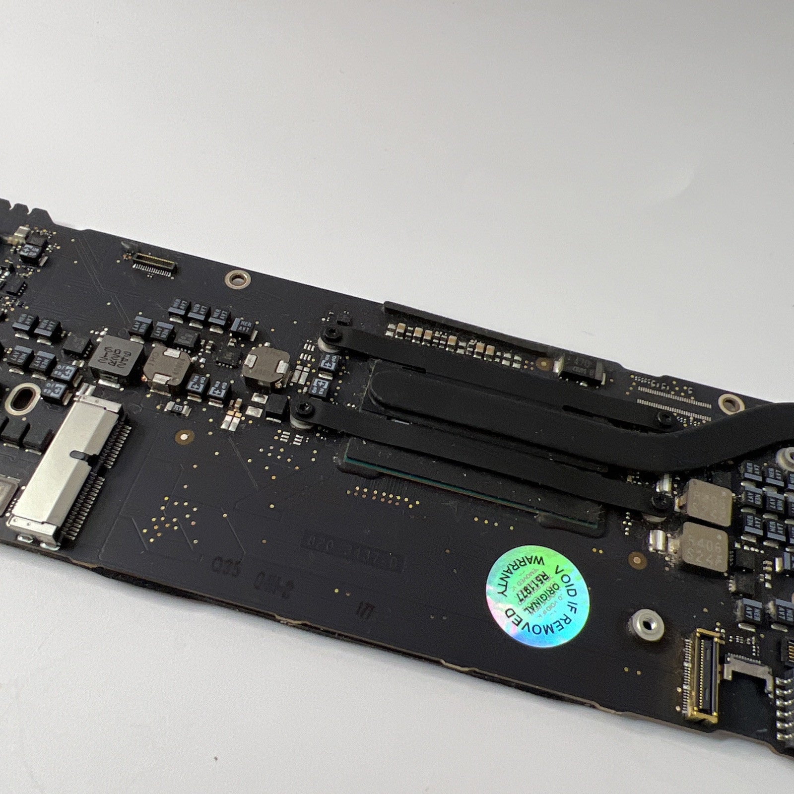 MACBOOK AIR A1466 13" EARLY 2014 LOGIC BOARD 1.4GHz i5 (WORKING)