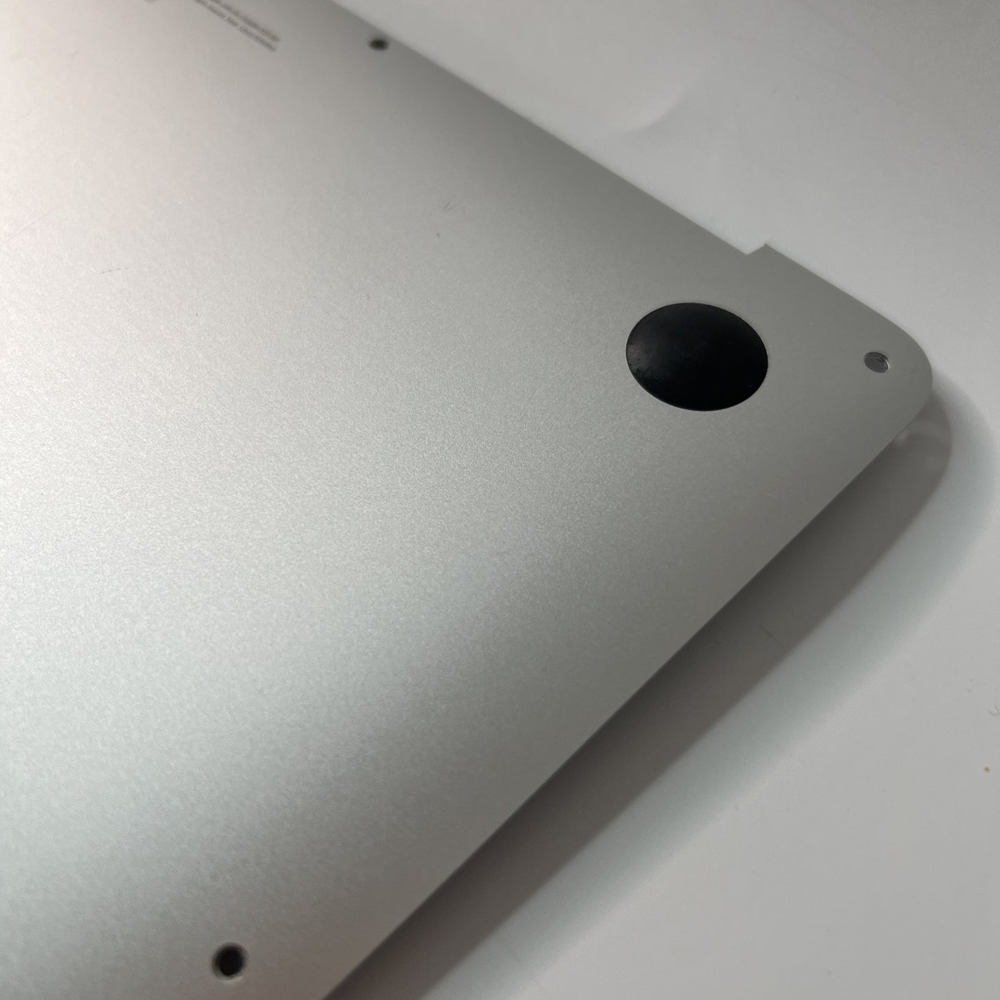 Genuine  MacBook Air A1466 13" Mid 2012 Lower Base Cover Bottom Case + Screws