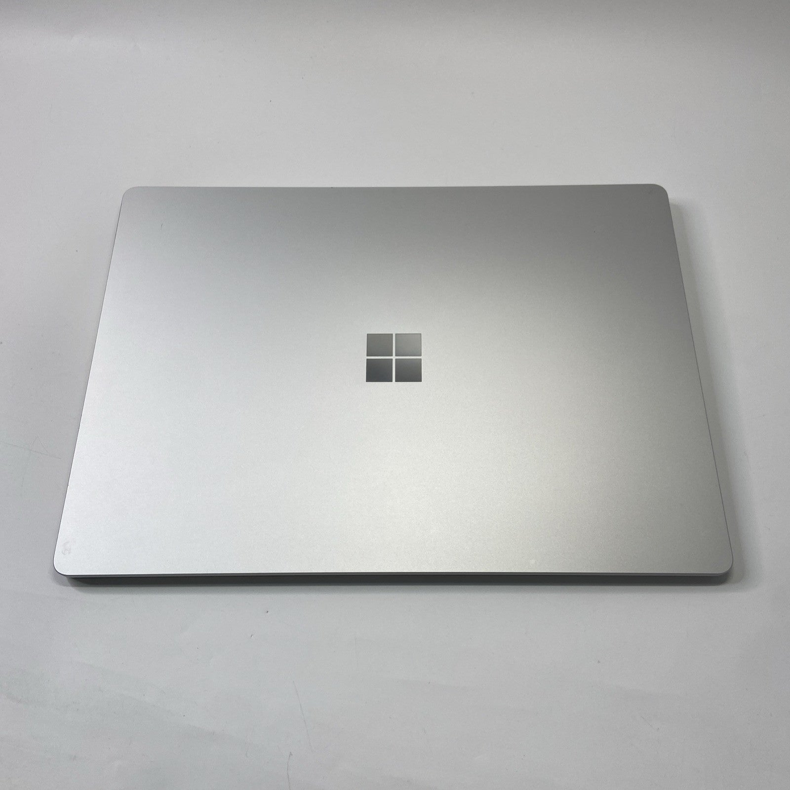 Microsoft Surface Laptop 3 1867 13” Core i5-1035G7 128GB SSD 8GB RAM Touchscreen