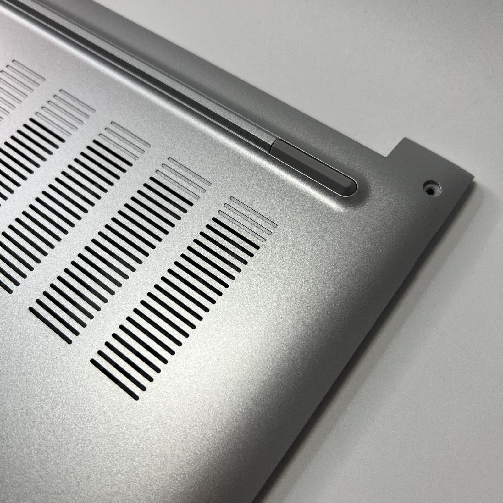 Genuine Asus Vivobook 16X K3605Z Bottom Base Cover Silver EAZJ200602A