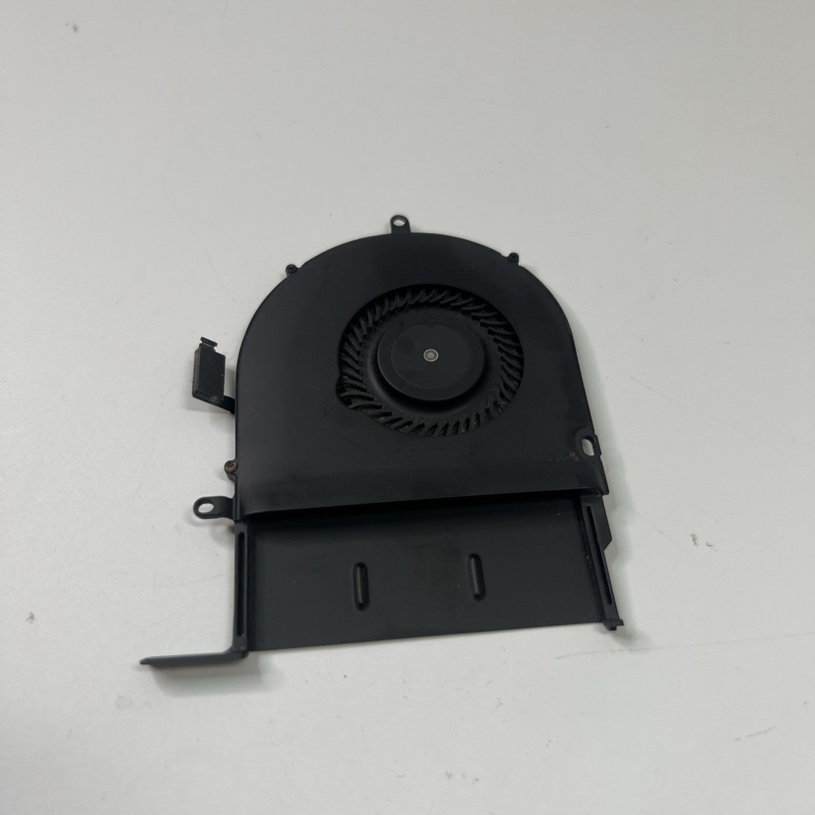 Genuine MacBook Pro A1502 Retina, 13-inch, Mid 2014 CPU Cooling Fan