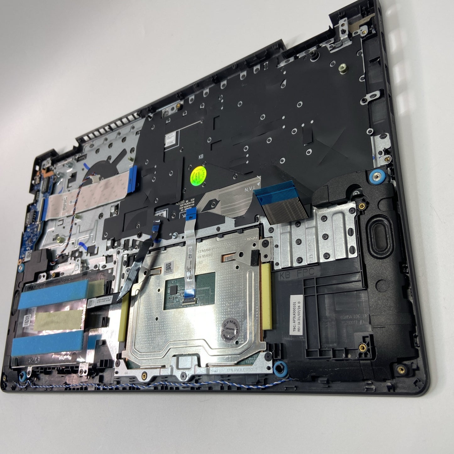 Dell Vostro 15 3510 Complete Palmrest Assembly UK Keyboard Touchpad 0TPXKP 