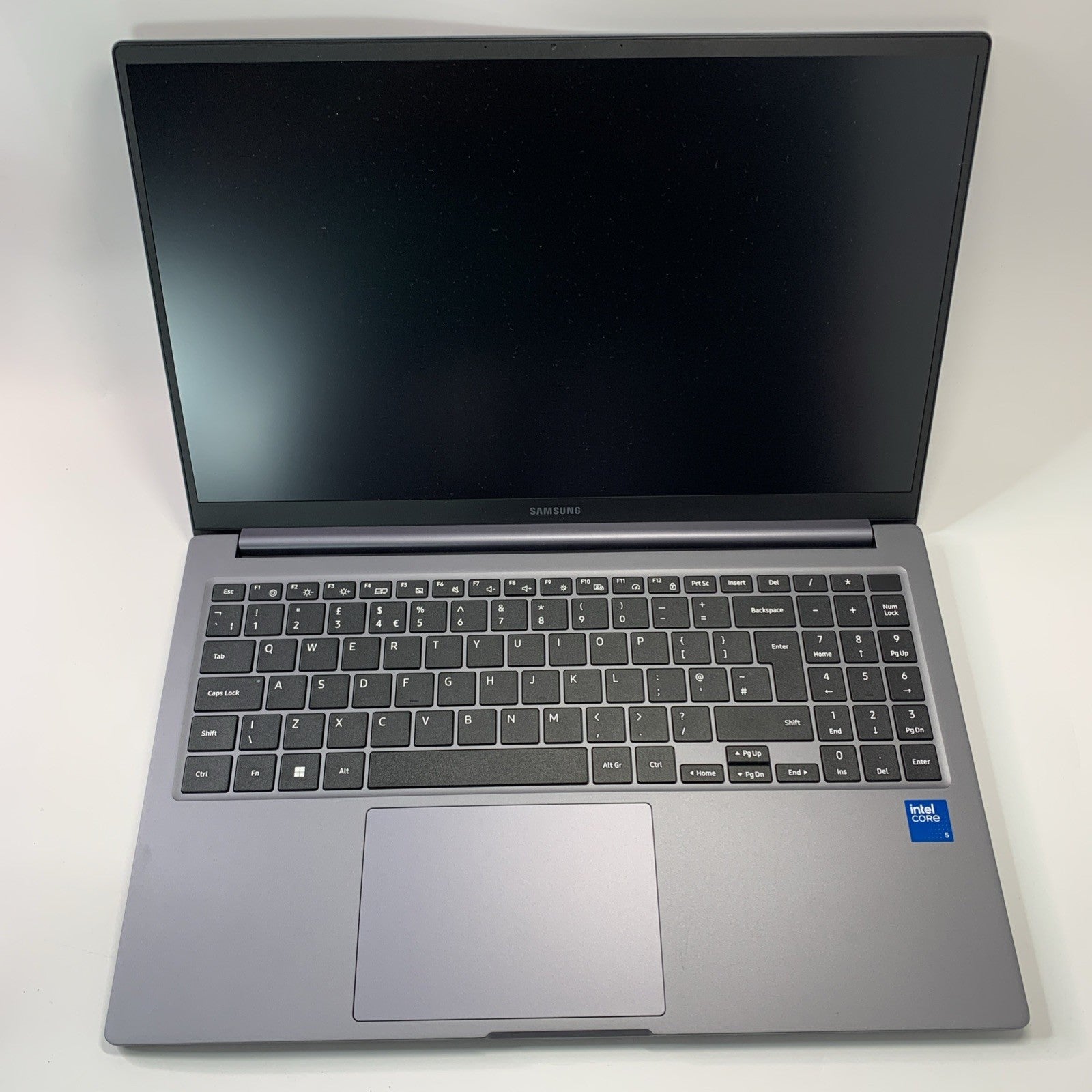 SAMSUNG Galaxy Book4 15.6" Laptop  Intel Core 5 512GB SSD 8GB RAM Win 11 Grade A