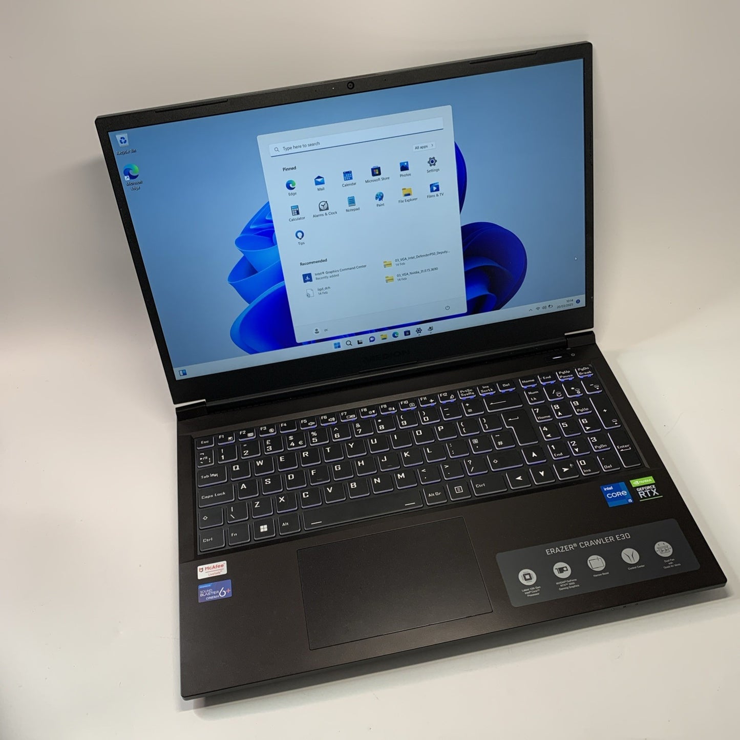 Medion Erazer Crawler E30 Core i5-12450H 8GB 512GB RTX 3050 15.6 Inch Win 11