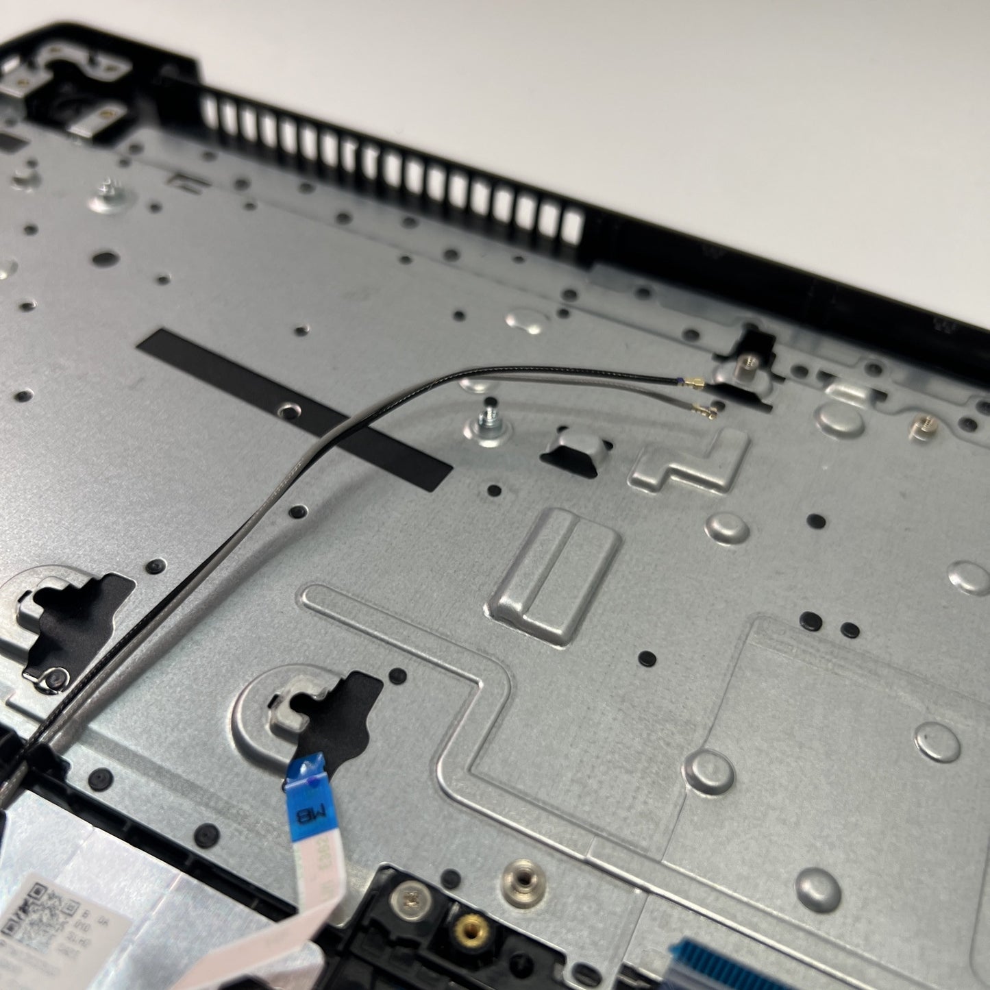 Lenovo V15 G4 AMN Complete Palmrest Cover Touchpad Keyboard UK Black Grade A